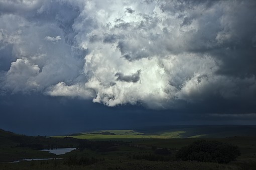 storm-clouds-420179__340.jpg